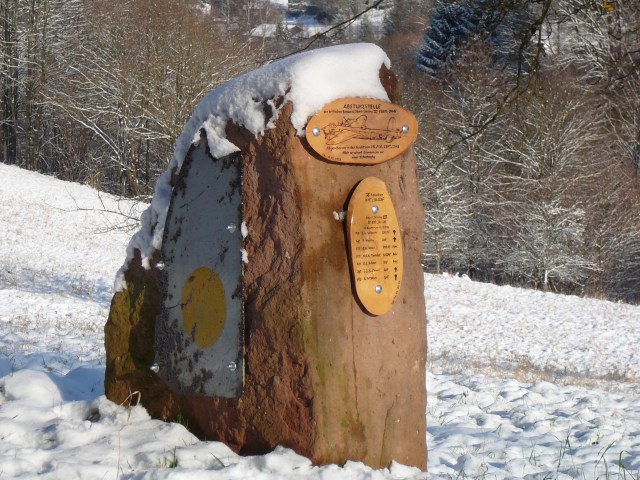 Schwanheim memorial Dec 2012 1